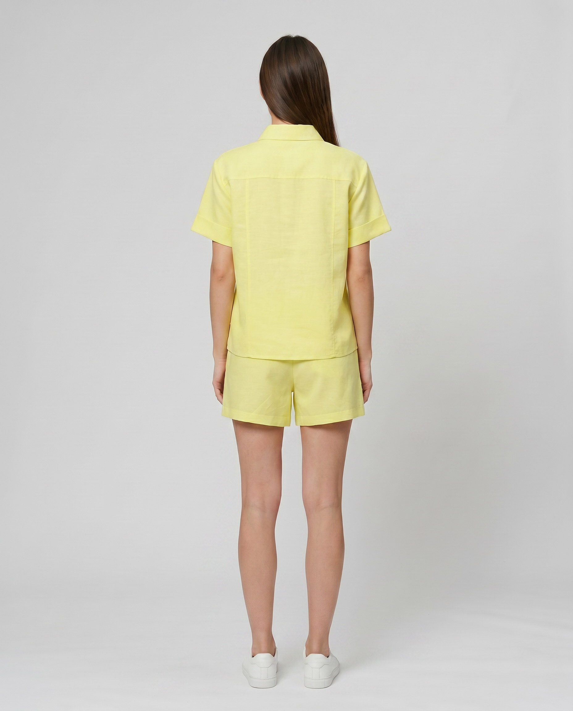 ROMAR Soleil linen shirt and shorts co-ord set, stylish linen jackets perfect for casual summer wear, shown in a coordinated outfit.