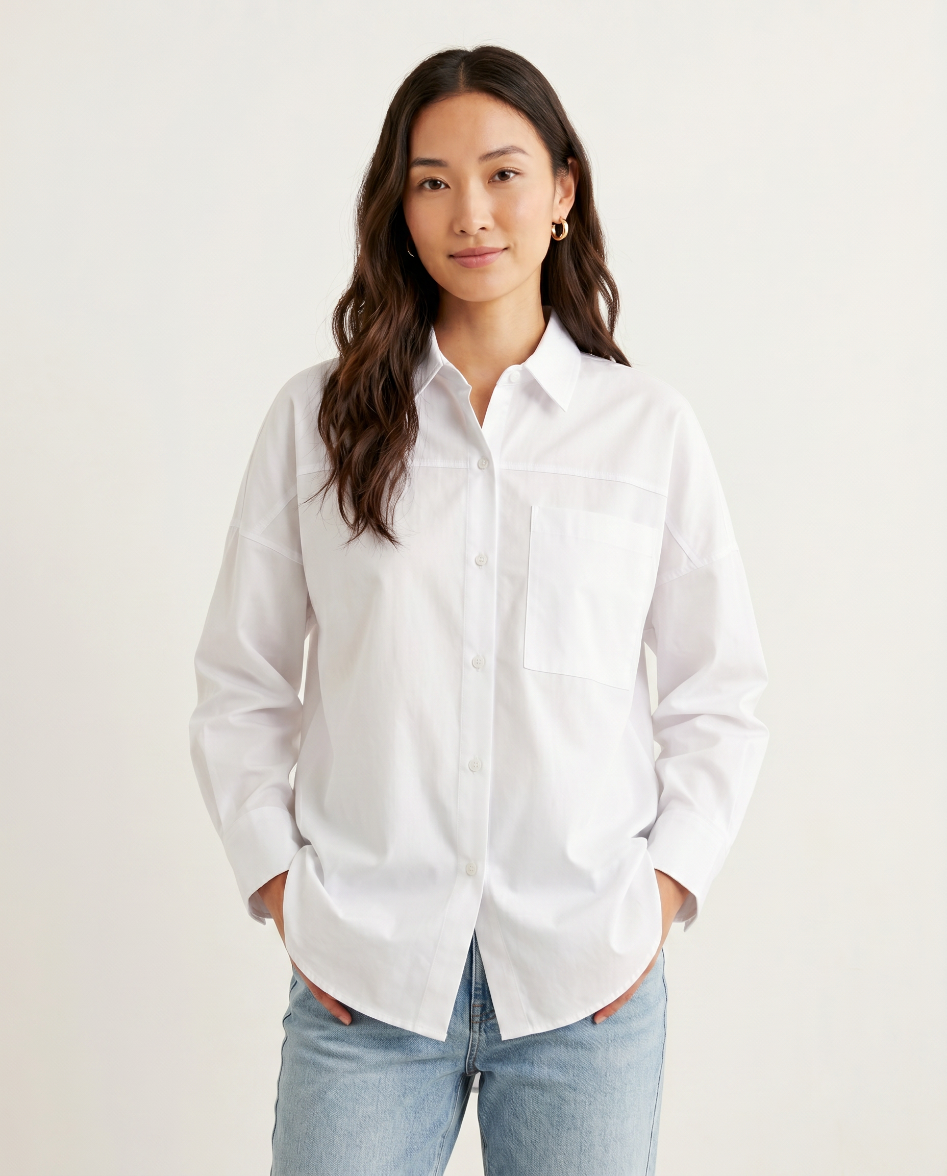 Romar Atelier oversized cotton shirt, stylish casual top with a relaxed fit and button-front design, perfect for everyday wear.